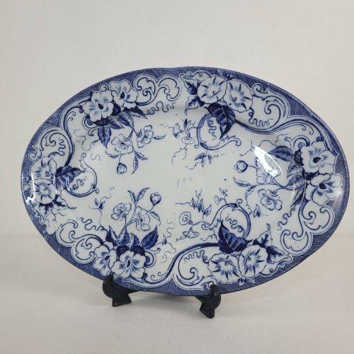 Plat ovale Creil & Montereau Flora