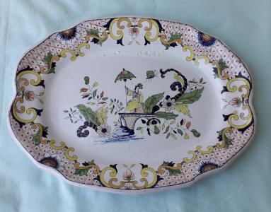 Oval ceramic dish