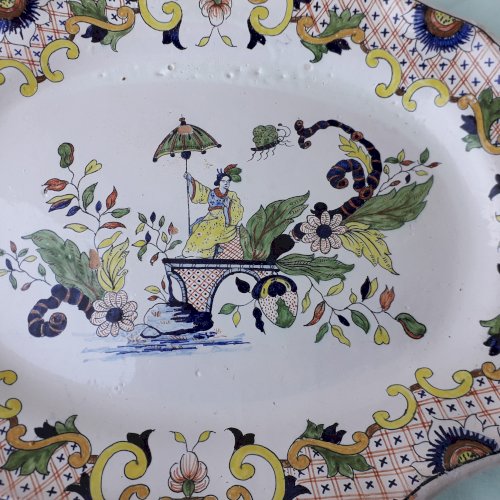 Plat ovale en céramique