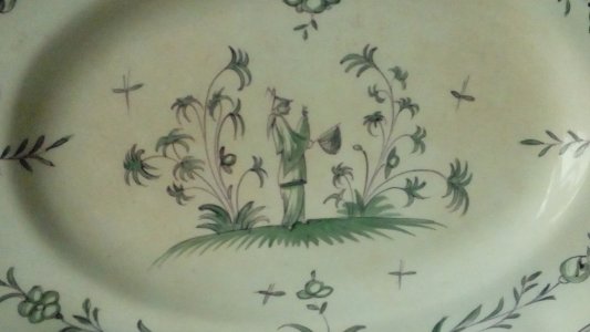 OVAL CERAMIC PLATE WITH CHINESE DECOR LUNÉVILLE