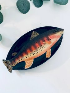 Vintage Fish Plate Hand-Painted Relief Eye 25cm Kitsch Pop Art Popular