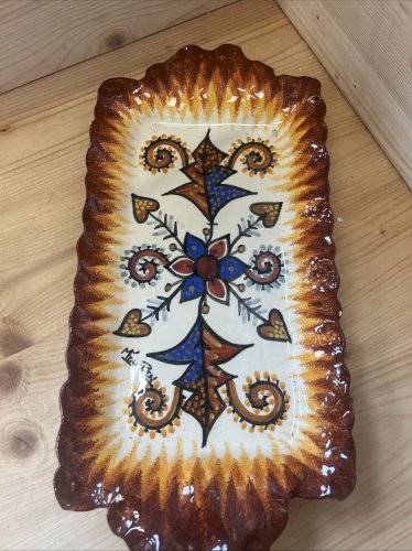 Plat rectangulaire signé Fouillen Quimper – 36 x 27,5 cm –