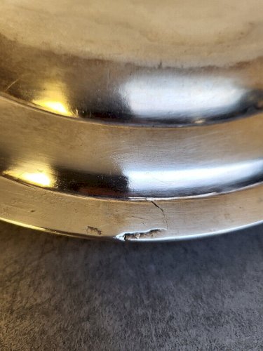 PLAT ROND EN ARGENT MASSIF A COQUILLE POINCON VIEILLARD DE 687 GRAMMES
