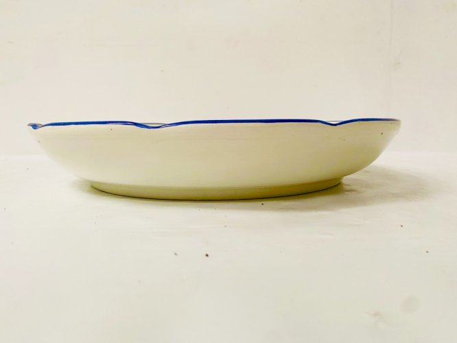 Plat rond en faience italienne XX siècle