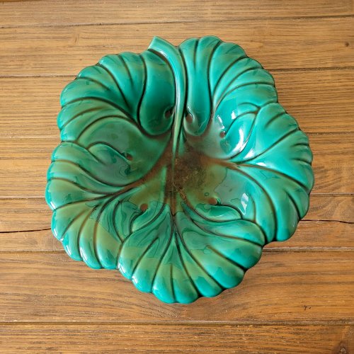 Plat saladier barbotine feuille verte, Verceram