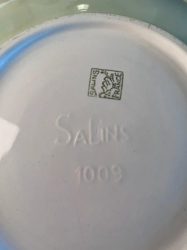 Plat Salins en faïence ancienne