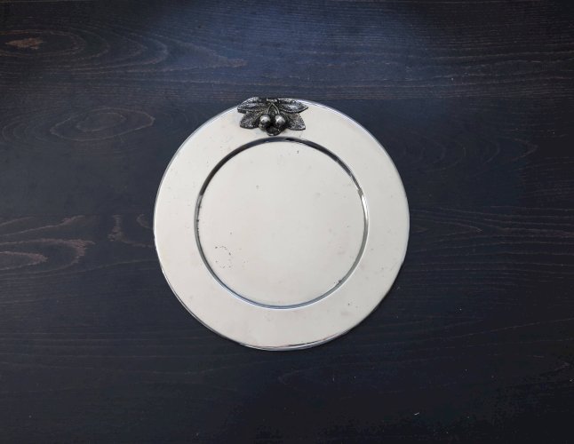 Plateau de service rond vintage métal argenté cerises en relief