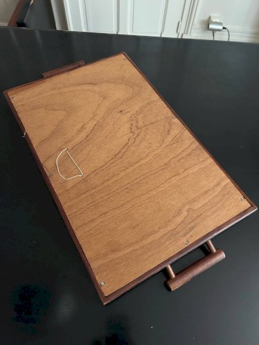 Plateau en bois et décor ailes de papillons