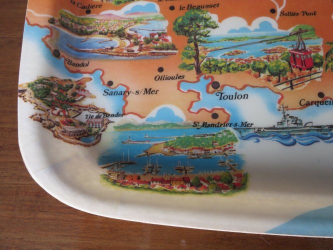 PLATEAU EN FIBRE DE VERRE  LE VAR  ANNEES 60 70 VINTAGE