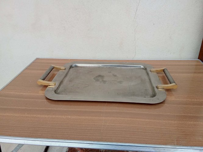 Plateau en métal argenté