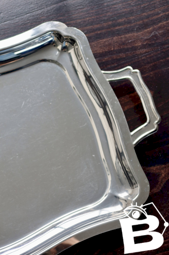 Plateau rectangulaire vintage en métal argenté brillant - Style bistrot