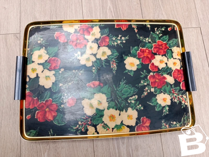 plateau vintage à decor floral en bon etat