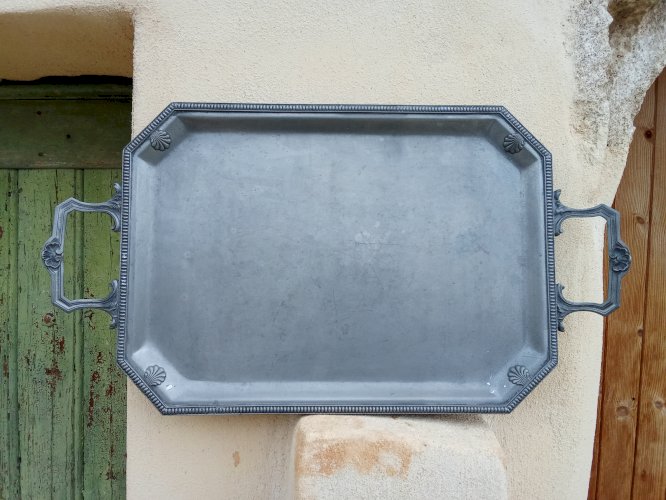 Plateau vintage en étain 