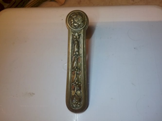 Poignées ancienne bronze st