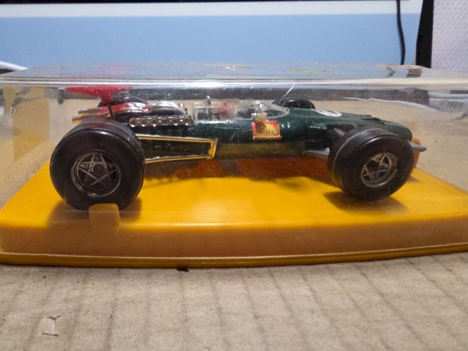 POLITOYS Polistil  Formula 1  1:32    BOXED avec boite F7 BRM - F1