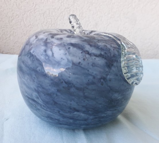 Pomme en verre