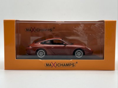 Porsche 911 Carrera (2011) 1/43 Maxichamps