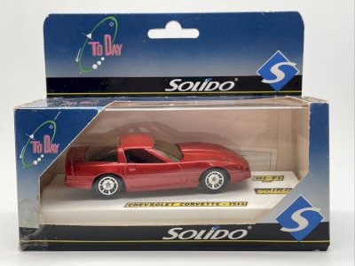  Chevrolet Corvette 1/43 Solido