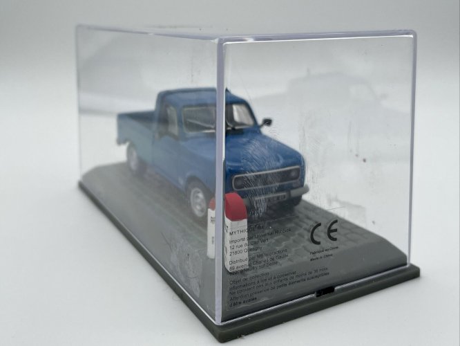  Renault 4 Pick-Up  (1979) 1/43 Universal Hobbies