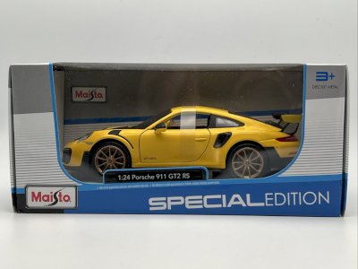 Porsche 911 GT2 RS 1/24 Maisto