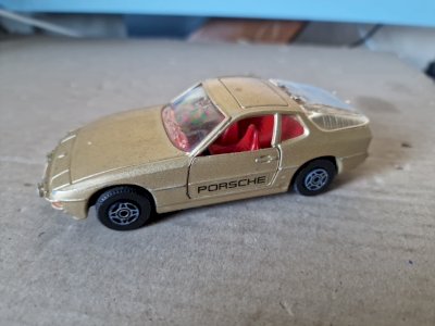 ?Porsche 924 1979 1:36 Corgi Toys