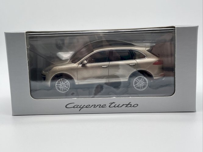 Porsche Cayenne Turbo (2014) Or 1/43 Minichamps
