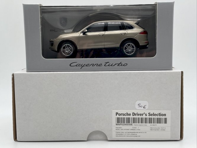 Porsche Cayenne Turbo (2014) Or 1/43 Minichamps