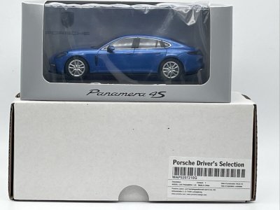  Porsche Panamera 4S (2016) 1/43 Herpa