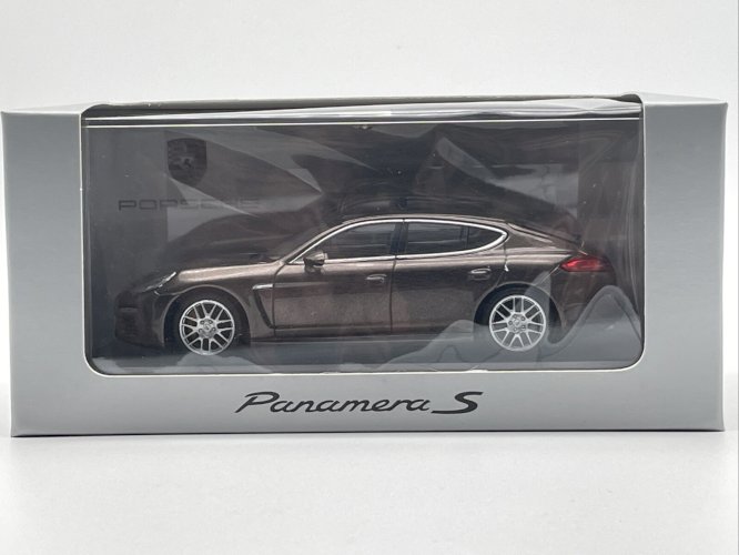 Porsche Panamera S (2014)  Brun Métallique  1/43 Minichamps