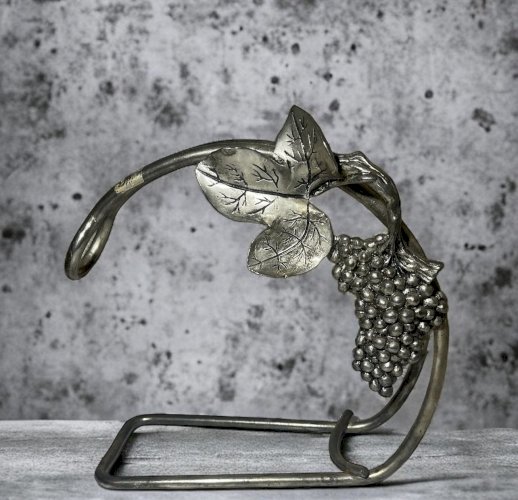 Porte-bouteille de vin vintage en métal argenté décor de vigne et raisins