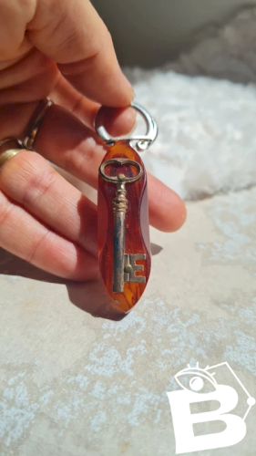 Porte -clés Ancien en Bakélite