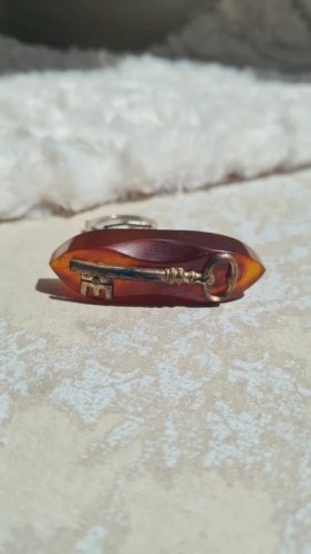 Porte -clés Ancien en Bakélite
