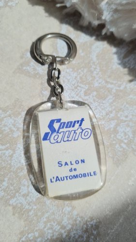 Porte-clés Vintage Salon de LAutomobile - Sport Auto