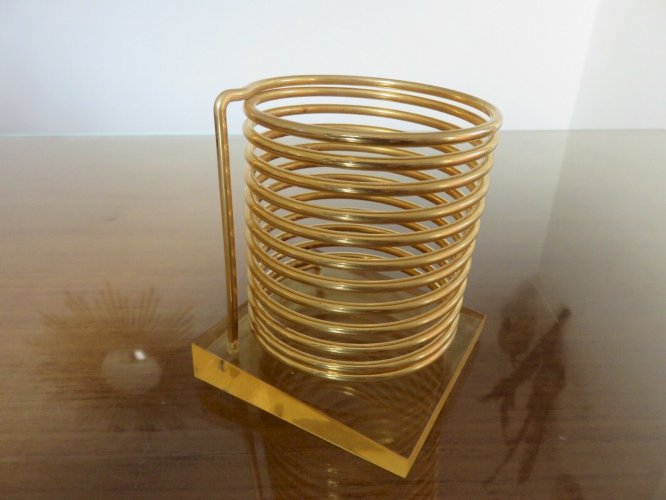 PORTE CRAYON  RESSORT  PLEXIGLASS ET METAL DORE ANNEES 70 VINTAGE