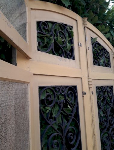 Porte d'entrée cintrée double XIX° chêne grilles et verres ancienne