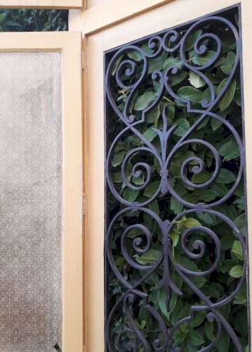 Porte d'entrée cintrée double XIX° chêne grilles et verres ancienne