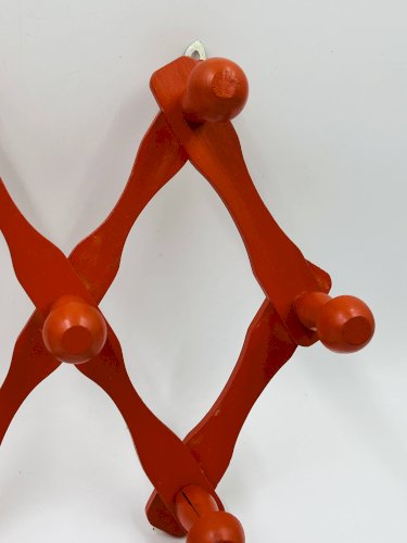 Porte-manteau accordéon orange vintage