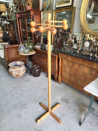 PORTE MANTEAU CHARLOTTE PERRIAND CHAPO 1960 MODERNISTE VINTAGE EN SAPIN 7 BOULES