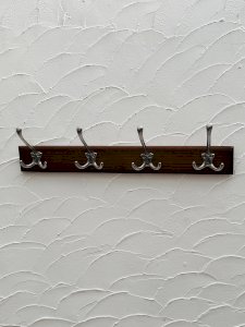 Porte-manteau en bois
