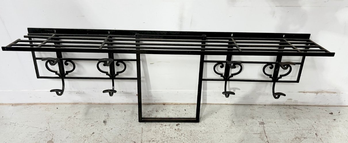 Porte manteau mural Art Déco en fer forgé martelé XX siècle