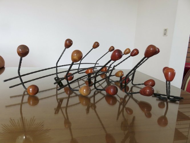 PORTE MANTEAU MURAL SCANDINAVE FER FORGE NOIR BOULES BOIS 4 PATERES 1960 VINTAGE