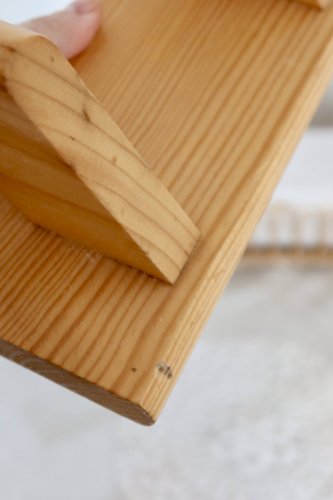 Porte manteau murale vintage en pin 3 crochets