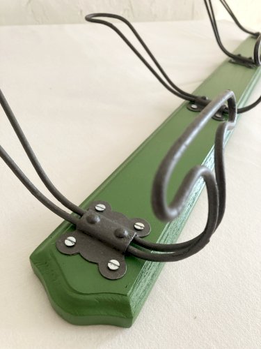 Porte-manteau / vestiaire 4 patères sur support en bois