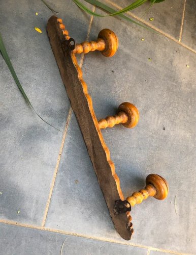 Porte manteaux ancien en bois 3 patères