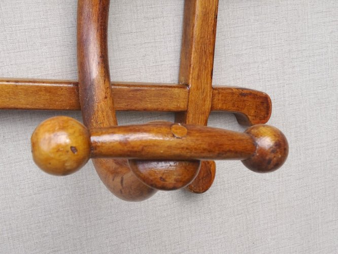 Porte manteaux mural THONET à 3 patéres, vers 1905