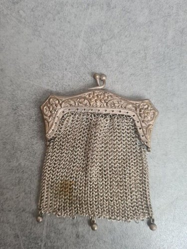 PORTE MONNAIE A MAILLE ANCIEN