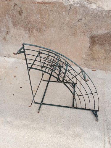 Porte-plantes d'angle en métal