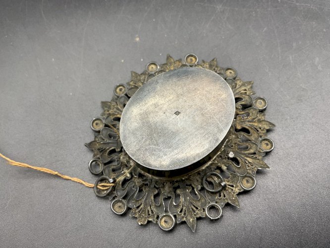 porte reliquaire Ostensoir cadre  ….. en argent .