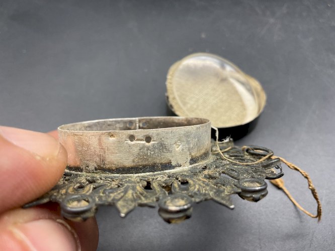 porte reliquaire Ostensoir cadre  ….. en argent .