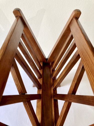 Porte-revues en bois, années 1950